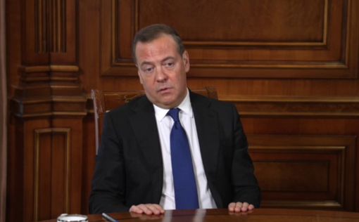 Медведева не остановить – теперь пугает украинцев лагерями в Сибири