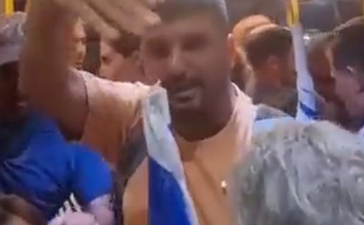 Видео: столкновения пассажиров с демонстрантами в Бен-Гурион