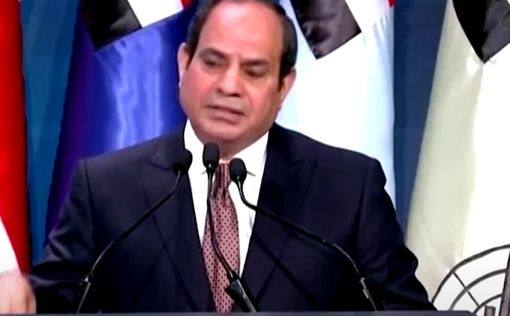Президент Египта и правитель Саудии встретились на Синае