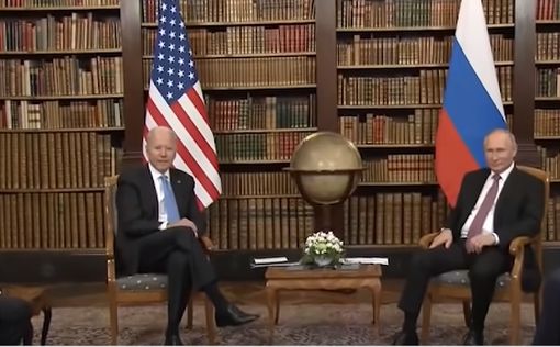 The Hill: Шпаргалки... Почему Байден отказался от пресс-конференции с Путиным
