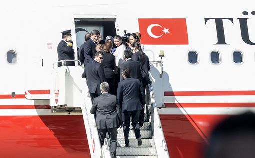 Освобожденные турецкие граждане воссоединились с семьями