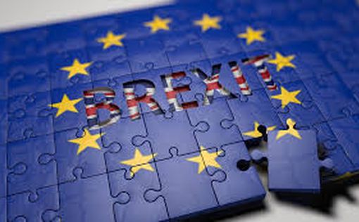Еврокомиссия угрожает Британии из-за кризиса вокруг Brexit