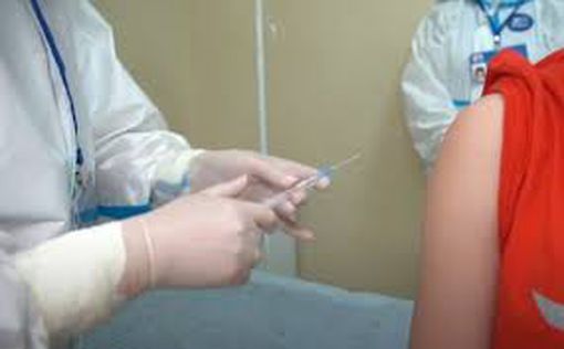 COVID-19: вакцина предотвращает серьезные случаи на 80%