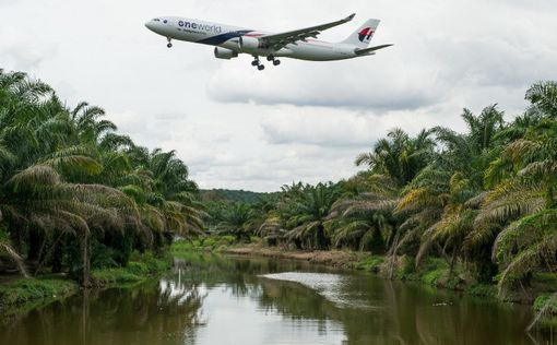 Авиакомпания Malaysia Airlines несет миллионные убытки