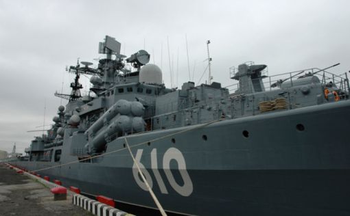 Французский фрегат перехватил крупный груз оружия