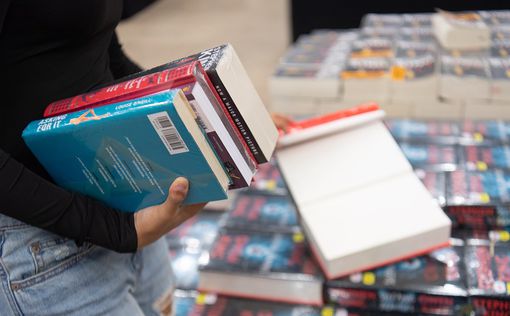 Израиль обеспокоен продажами антисемитских книг на Каирской ярмарке