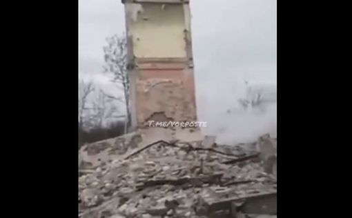 В Макеевка взорвана школа с 600 мобилизованными из Саратова