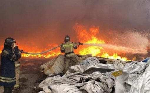 После атаки беспилотника: в краснодарском крае горит нефтезавод