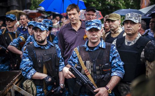 Около 1000 боевиков штурмуют Луганский погранотряд