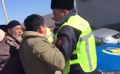 Массовые беспорядки охватили полдесятка сел в Казахстане