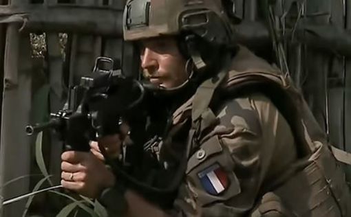 RAND сравнила мощь армий РФ и Франции