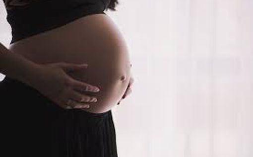 COVID: 13 невакцинированных беременных женщин в критическом состоянии