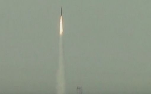 Северная Корея провела испытательный запуск 2 баллистических ракет