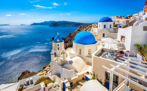 Греция: Санторини ограничивает туристам доступ на остров