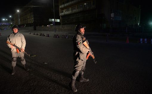 Талибы убили 9 человек в афганском отеле