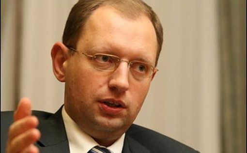 Яценюк не допустит импорта антисемитизма в Украину