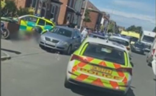 Нападение в Англии: Двое детей погибли и 9 получили ранения в танцклубе