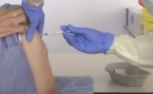 Президент Кипра сделал прививку от коронавируса