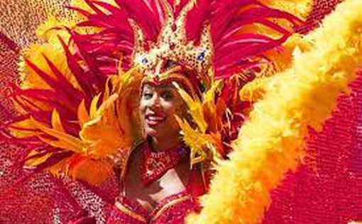 В Бразилии решили перенести главный карнавал года