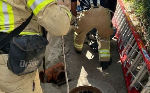 Два человека упали в канализационный люк в Модиин-Илите, один погиб