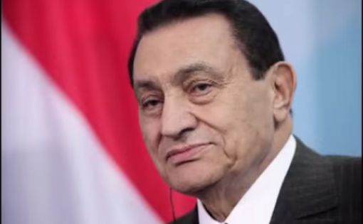Мубарака приговорили к 3 годам лишения свободы