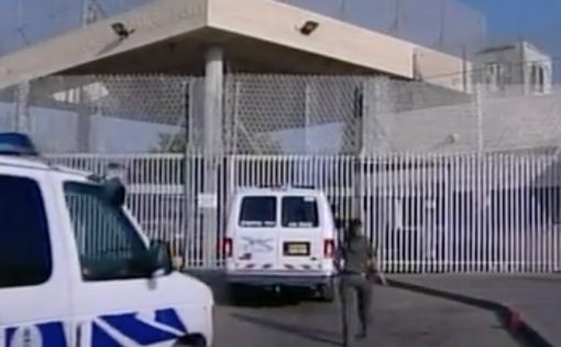 32 палестинских заключенных начали голодовку в тюрьме Аялон