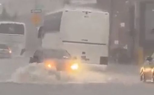 Потоп в Нью-Йорке: месячная норма осадков выпала за пару часов