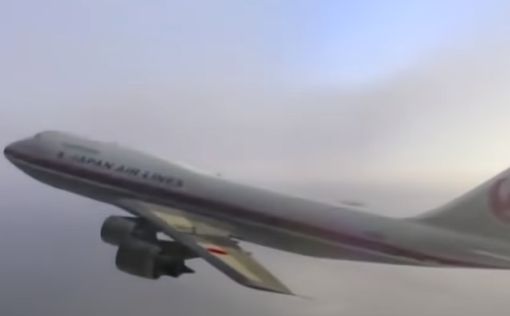В Японии самолет совершил экстренную посадку: что произошло