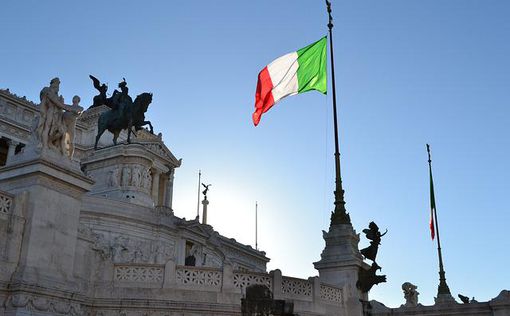Президент Италии принял отставку Марио Драги