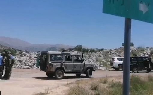 Боевики Хизбаллы выходят на патрульную дорогу и "вытесняют" солдат ЦАХАЛа